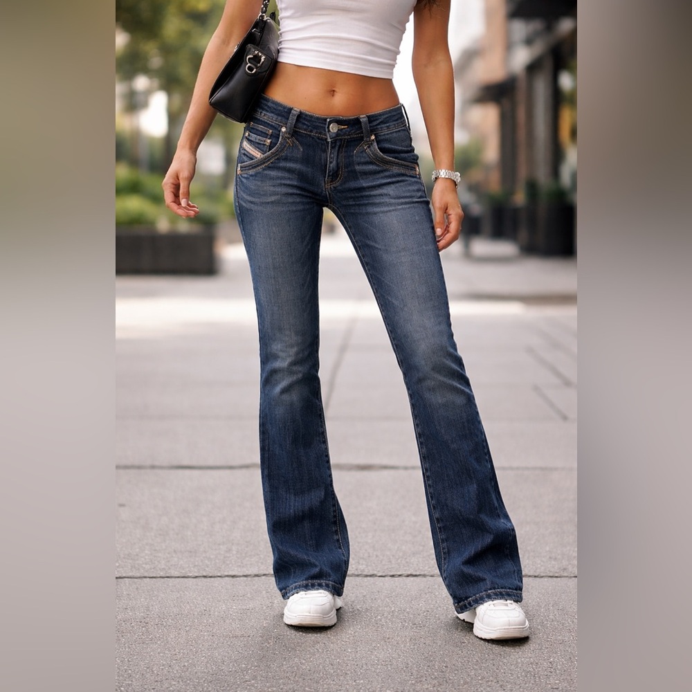 Diesel Jennie y2k Dark Blue Bootcut Jeans